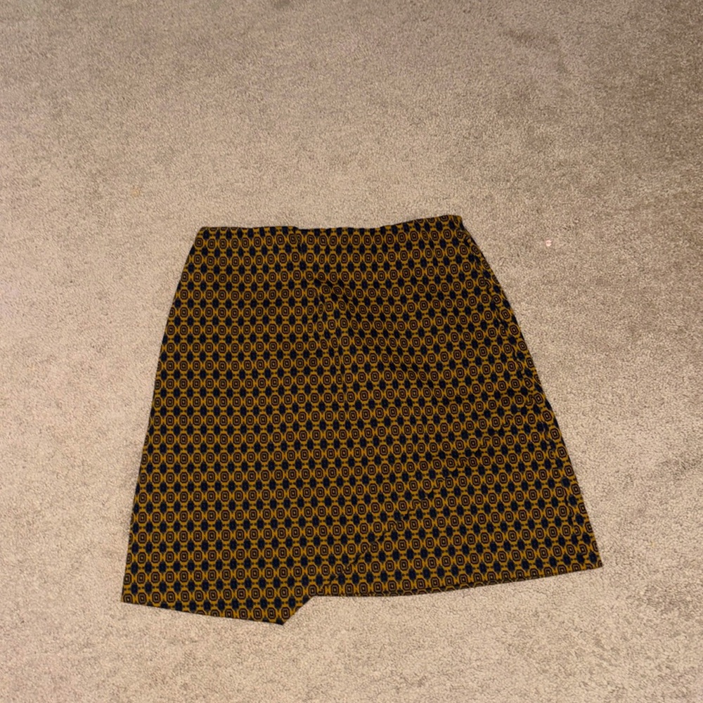 Never been used Standout Skirt S